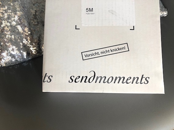 Send Moments Paket